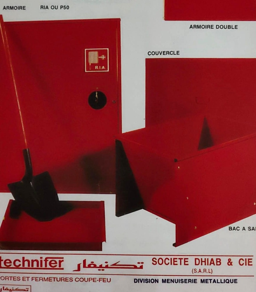Extrait de la page 45 du catalogue Technifer : coffret vanne gaz, armoires extincteur, RIA, double et bac à sable incendie.